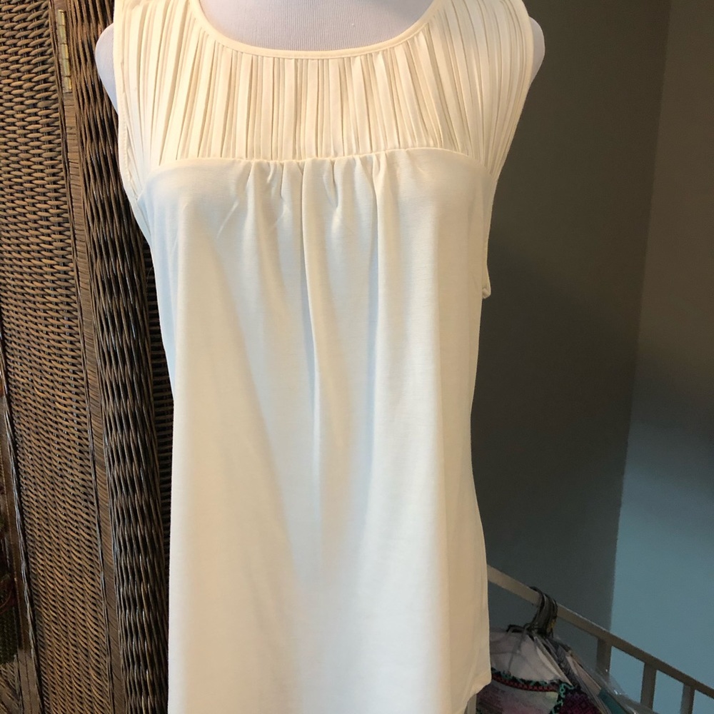 Egg Shell short sleeve Blouse